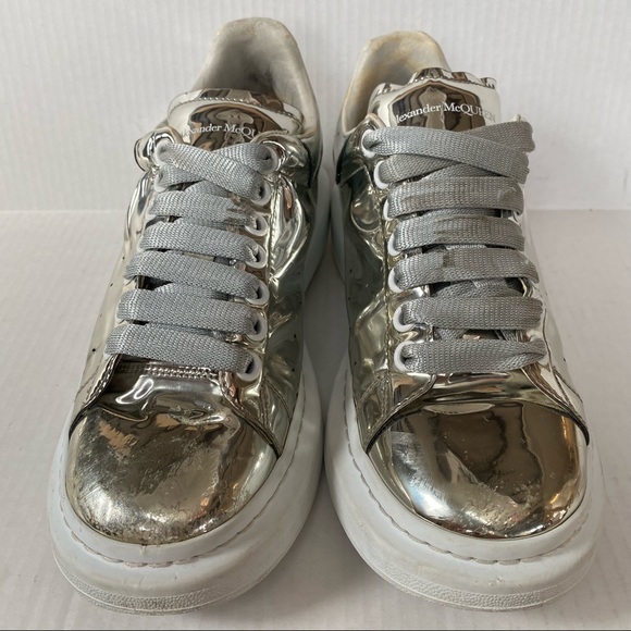 Alexander McQueen Oversized Sneakers - Picture 6 of 15